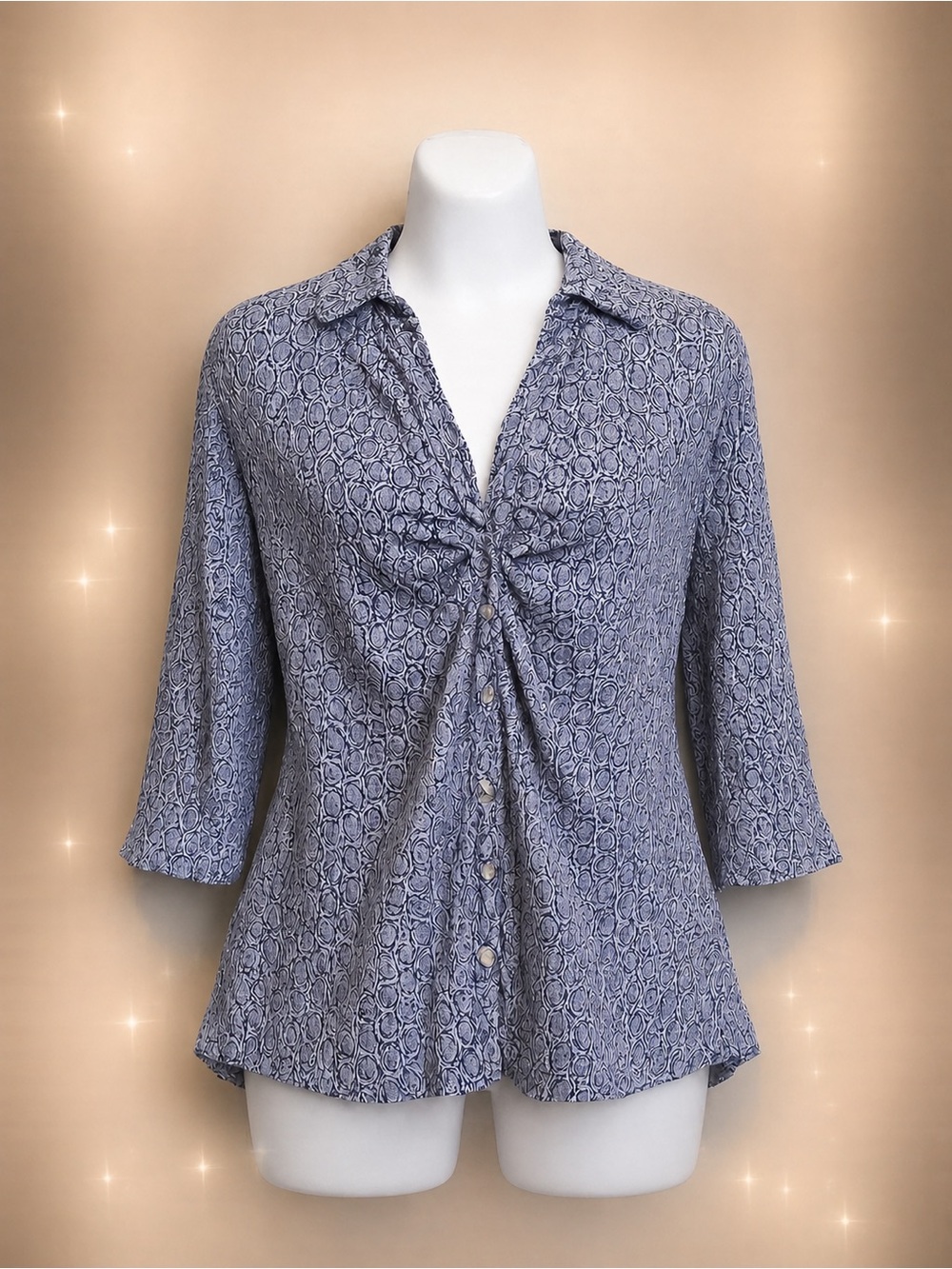 Kim & Cami Size Medium Blue V-Neck Button Down 3/4 Sleeve Shirt